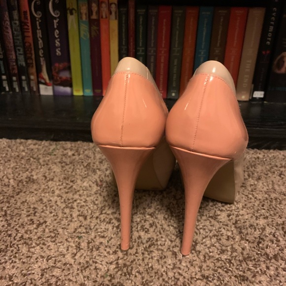 BCBGeneration Heels - Picture 3 of 4